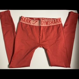 GYMSHARK coral leggings (m)